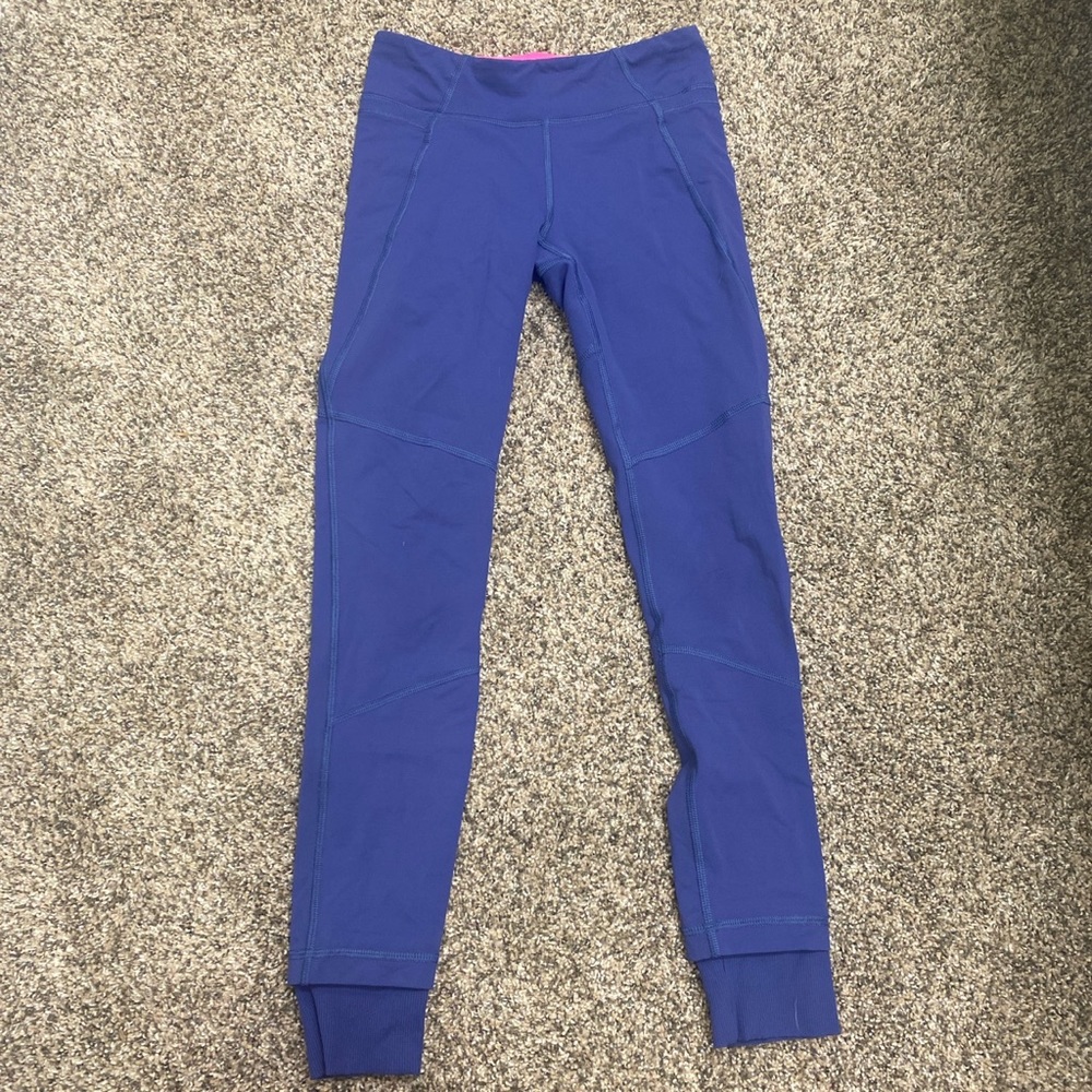 Ivivva purple leggings